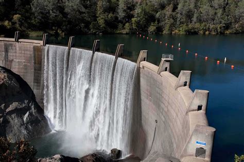 Lake Clementine Reservoir Dam - Public Policy Institute of California