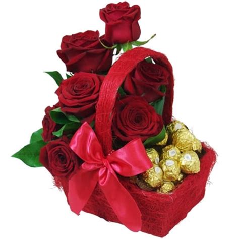 Sweet surprise composition: Order Flowers Online | Interflora India ...