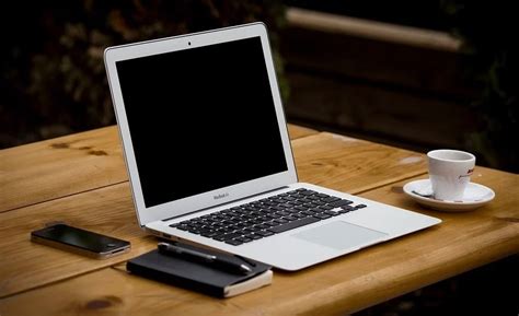 DRAMとは？SRAMとの違い・揮発性メモリについて解説 | プログラミングスクールならテックキャンプ