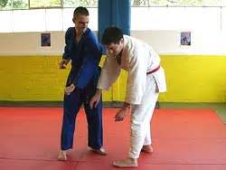 How to Escape a Strangle 的图像结果