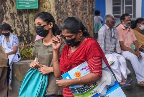 नए कोरोना स्पाइक के पीछे क्या वजह, मास्क पहनने का समय आ गया? जानें ...