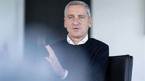 Dr. Bernd Schröder Archive