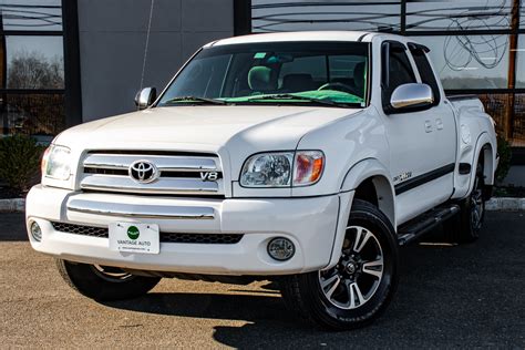 17k-Mile 2006 Toyota Tundra Access Cab Stepside SR5 4x4 for sale on BaT Auctions - sold for ...