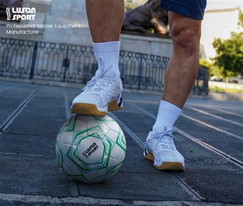 Official Soccer Ball Size Chart: FIFA Weight & Pressure - Luson Sport