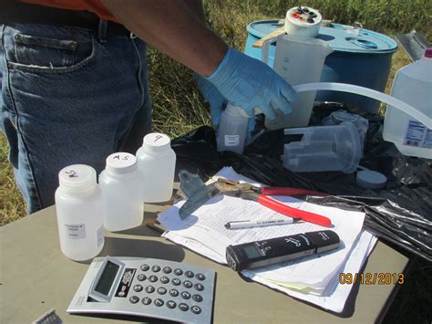 Groundwater sampling and assessment in Iowa and Illinois