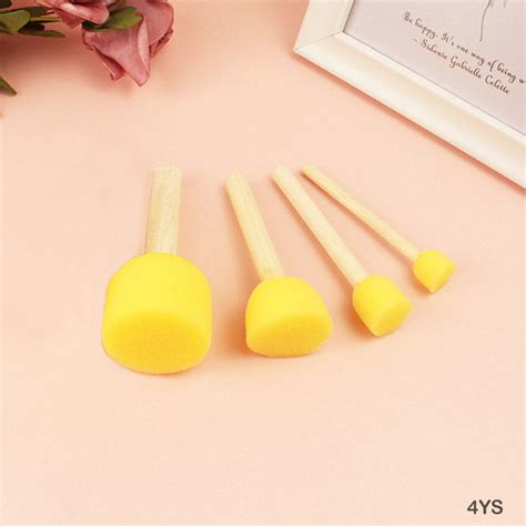 kids-sponge-art-tools-set-yellow-sponge-brushes.jpg?v=1745844526