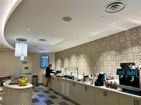 Club MCO Lounge at Orlando International Airport: A Peaceful Perk for ...