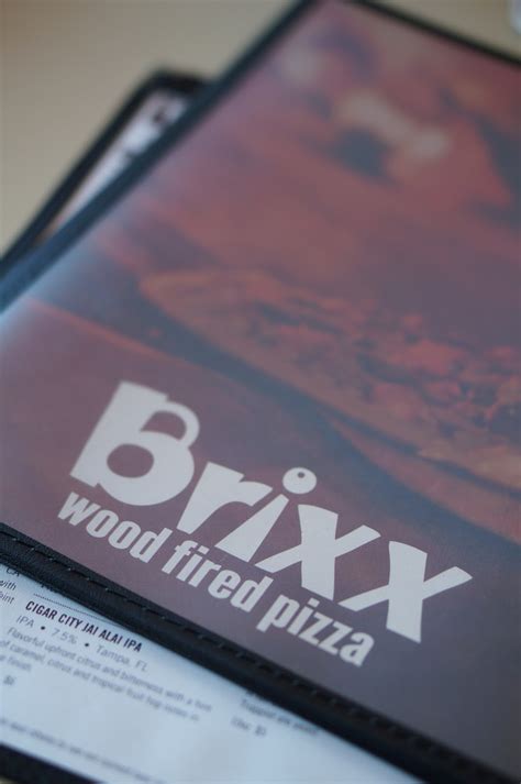 REBECCA EATS: BRIXX WOOD FIRED PIZZA - Rebecca Lately