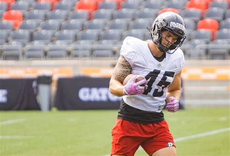 Gosselin demeure chez le Rouge et Noir