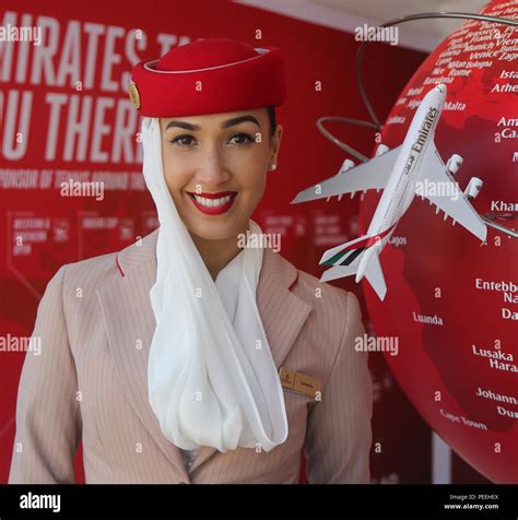 Emirates flight attendants hi-res stock photography and images - Alamy