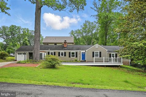 8536 Aponi Rd, Vienna, VA 22180 | Homes.com