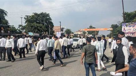 Kasganj: Body of missing woman lawyer found in canal | Hindustan Times