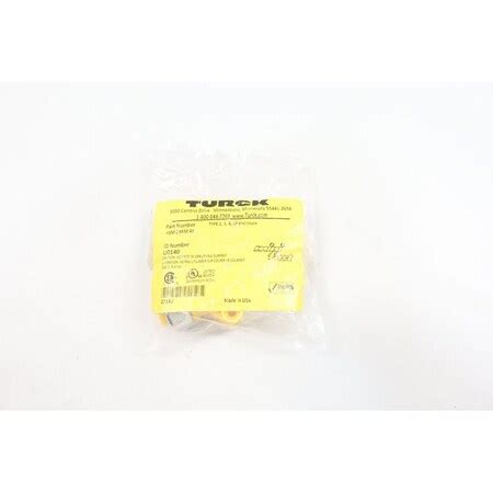 Turck Rsm-2Rkm 40 Mini Fast T Connector RSM-2RKM 40 | Zoro