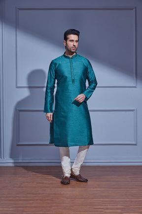 ANTIQU FUCHSIA COLOUR KURTA SET