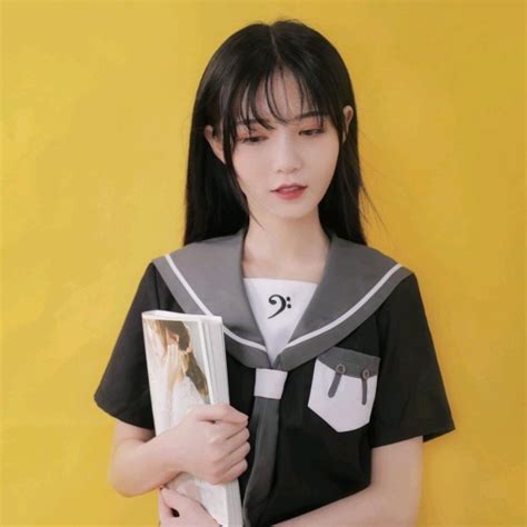 Top Female Streamers In China, Making Fans Forget To Play Games