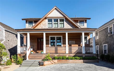 Street Small Commercial House 的图像结果