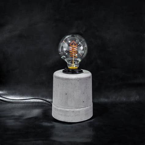 Minimalist Concrete Desk Lamp – The Black Steel
