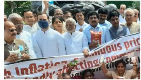 Rahul Gandhi dharna with TRS MPs In Delhi over GST Rates Hike | RAHUL ...