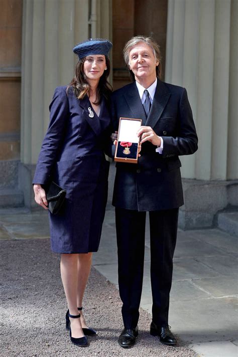 Paul McCartney: Wife Nancy Shevell joins Beatles star as he receives ...