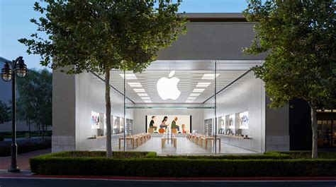 Nearest Apple Store 的图像结果