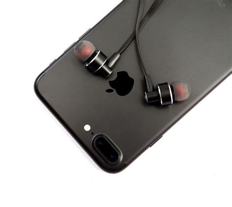 免千元！輕鬆入手 49101 高質感 UX201 精品耳機 終身保固每年升級 (118928) - Cool3c