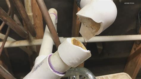 Worried about freezing and bursting pipes? Here's what to know before it happens. | wltx.com