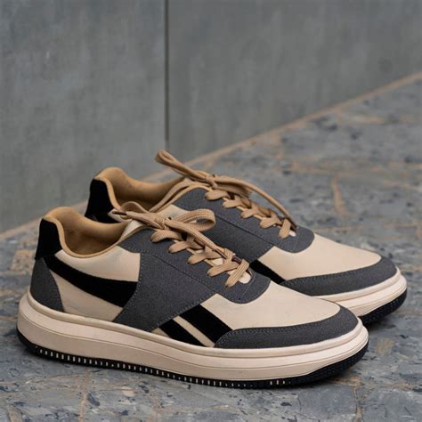 The Aurous Leo Laceup Sneakers – TheAurous