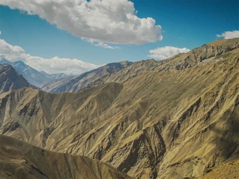 Off-roading to Zanskar