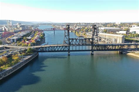 The Steel Bridge. : r/Portland