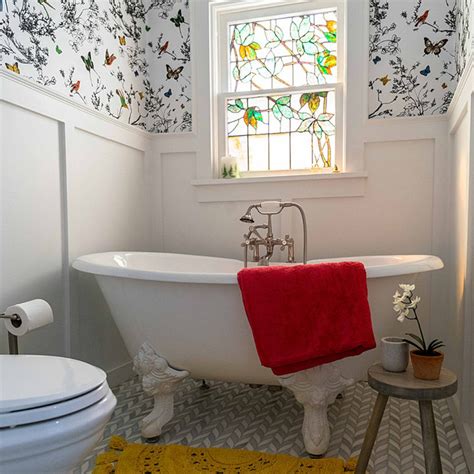 British Colonial Bathroom Ideas, Inspiration & Images - May 2025 | Houzz IN
