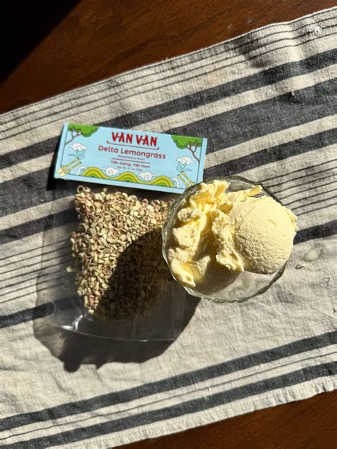Lemongrass Ice Cream | Vân Vân Herbs | Vietnamese Spices | Vân Vân