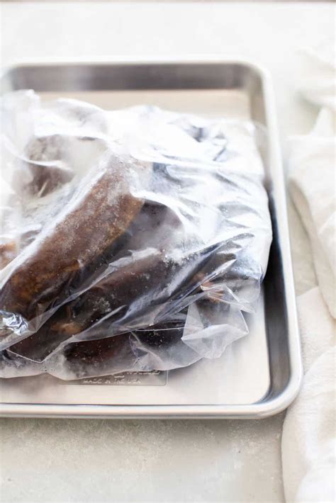 How to Freeze Bananas for Smoothies & Baking - Joyfully Mad