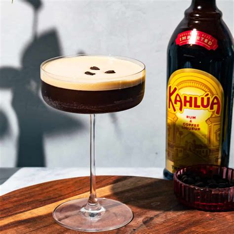 8 Best Mixers for Kahlua