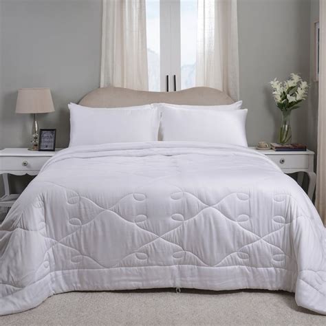 Buy MASPAR Essentials Noemi Tencel Duvet from Maspar at just INR 21999.0