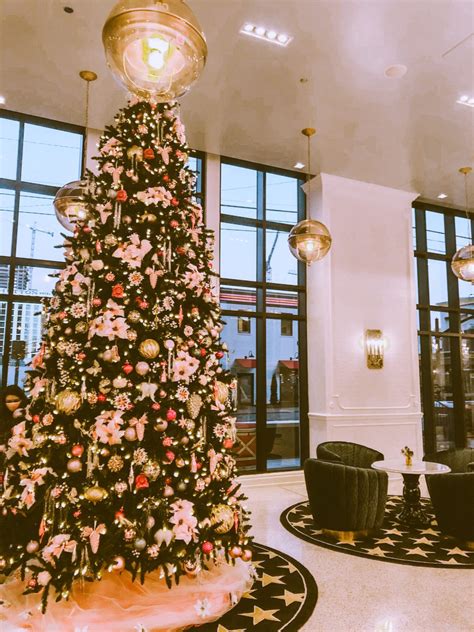 8 Things You Must Do in Nashville in December - Piña Colada Passport