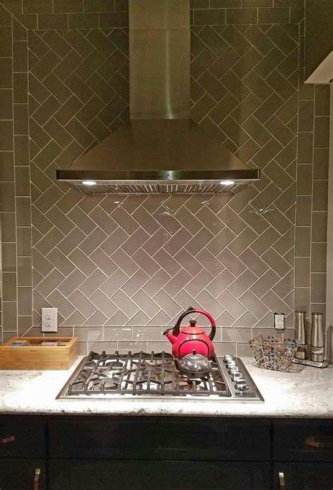 Herringbone Pattern Backsplash - Pattern Matching Algorithms