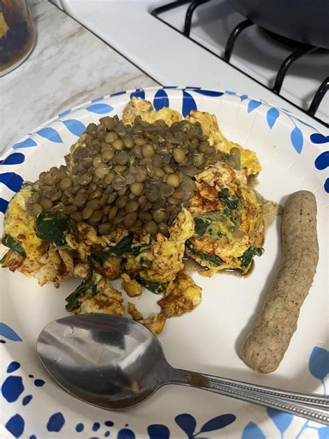 Breakfast of 2 eggs, egg whites, spinach, lentils, and Aldi all natural ...