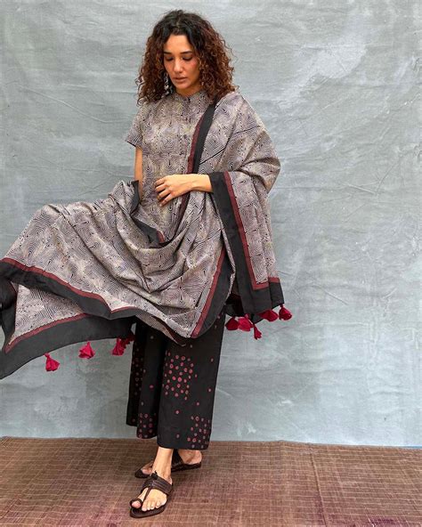 Buy New Arrivals | Latest Handmade Clothing For Women - Chidiyaa