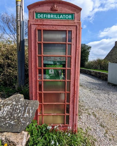 Defib Out of Service Image 的图像结果