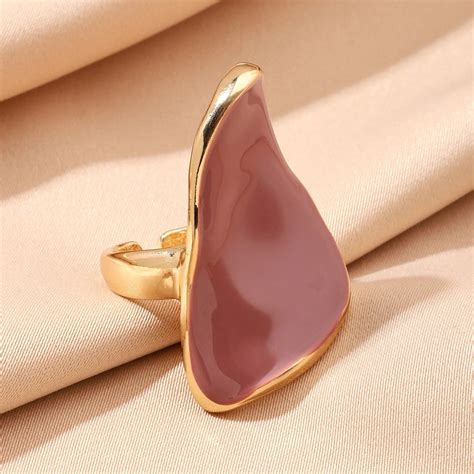 Magic Mauve Gold Ring | Salty – Salty Accessories