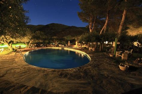 HOTEL CALA JONCOLS (Roses) - B&B Reviews, Photos, Rate Comparison ...