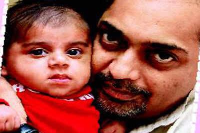 Anindya Chattopadhyay's father-son tales - Times of India