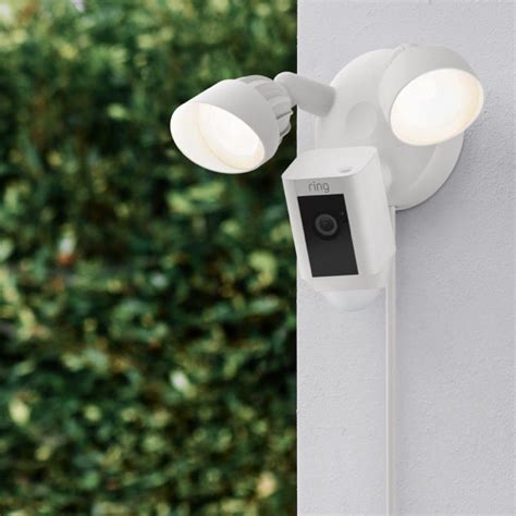 Ring Floodlight Camera Setup 的图像结果