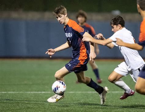 Hershey defeats Palmyra 4-1 in District 3-3A boys high school soccer ...