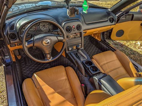 Just got my quilted floor mats installed.. : r/Miata