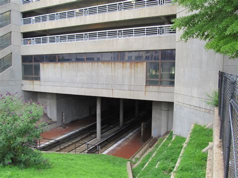 Daniel Walter Rowlands: PG Plaza, A Mall from the Space Age