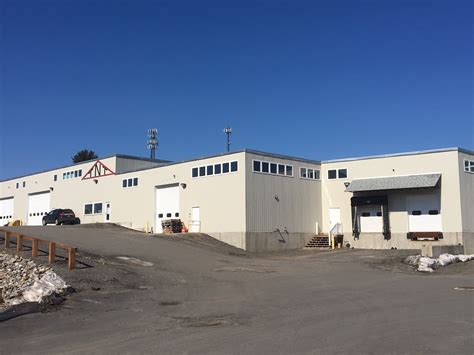 Maki Building Centers