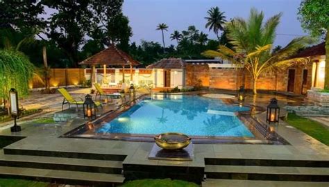 10 Alleppey Hotels For A Memorable Stay Experience In Kerala