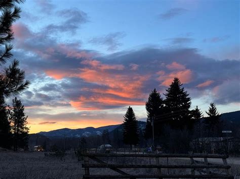 4 Bear Ranch Breakfast Market, 9 & W.9 Swimming Hole, Alberton, 13 ...