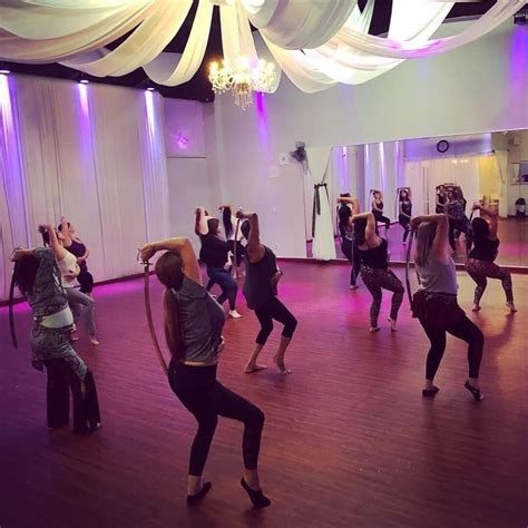 Beginner Bellydance Sword Technique Class w/Laila, Lorraines Dance ...